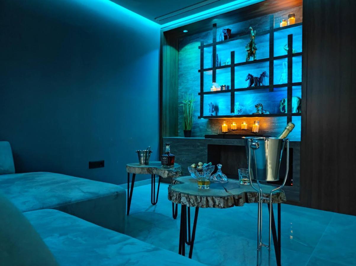 Pentlux - Spa Penthouse In The Heart Of סקופיה מראה חיצוני תמונה