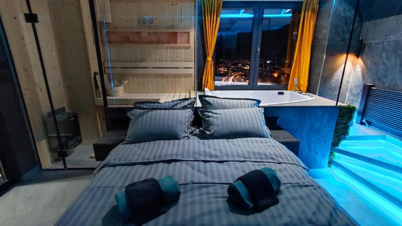 Pentlux - Spa Penthouse In The Heart Of סקופיה מראה חיצוני תמונה