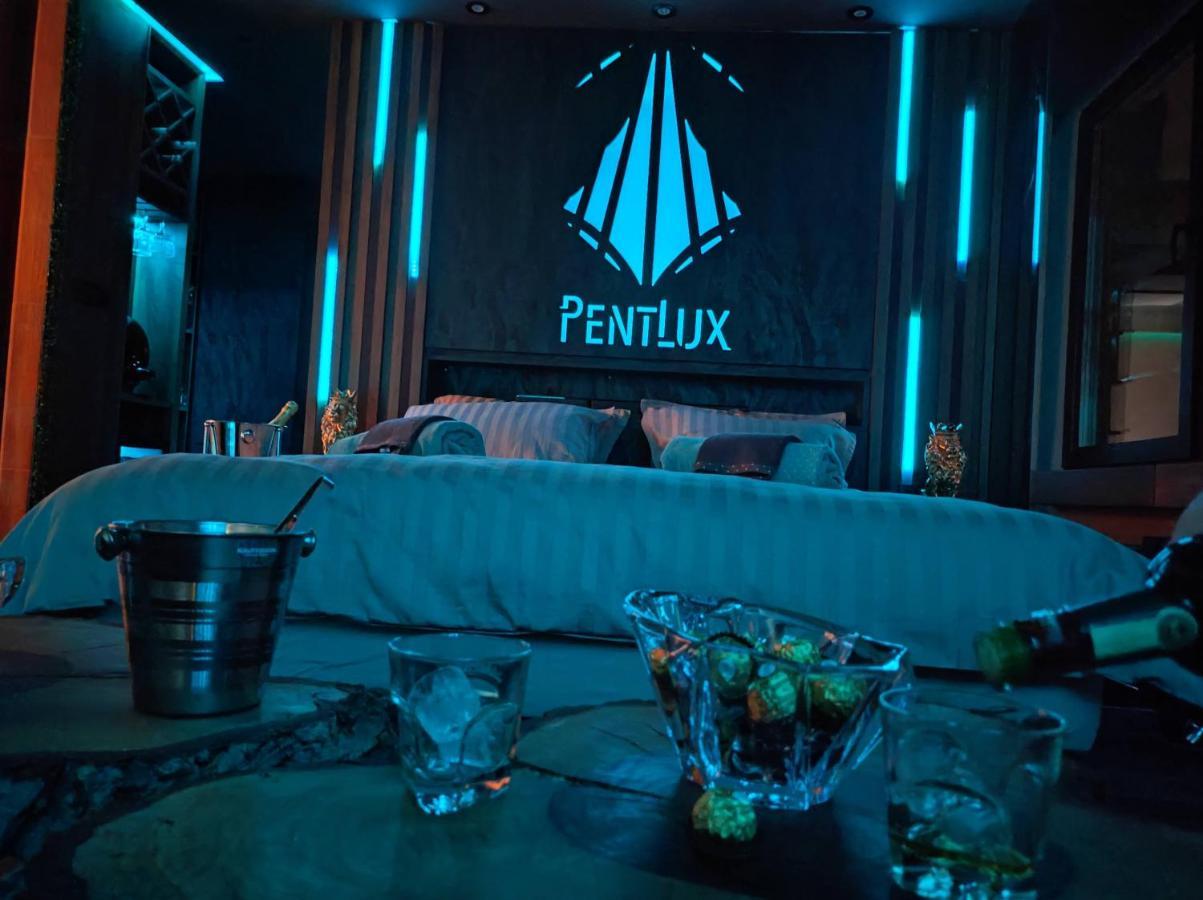 Pentlux - Spa Penthouse In The Heart Of סקופיה מראה חיצוני תמונה
