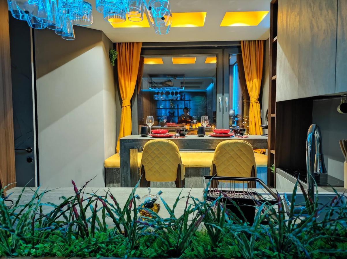 Pentlux - Spa Penthouse In The Heart Of סקופיה מראה חיצוני תמונה