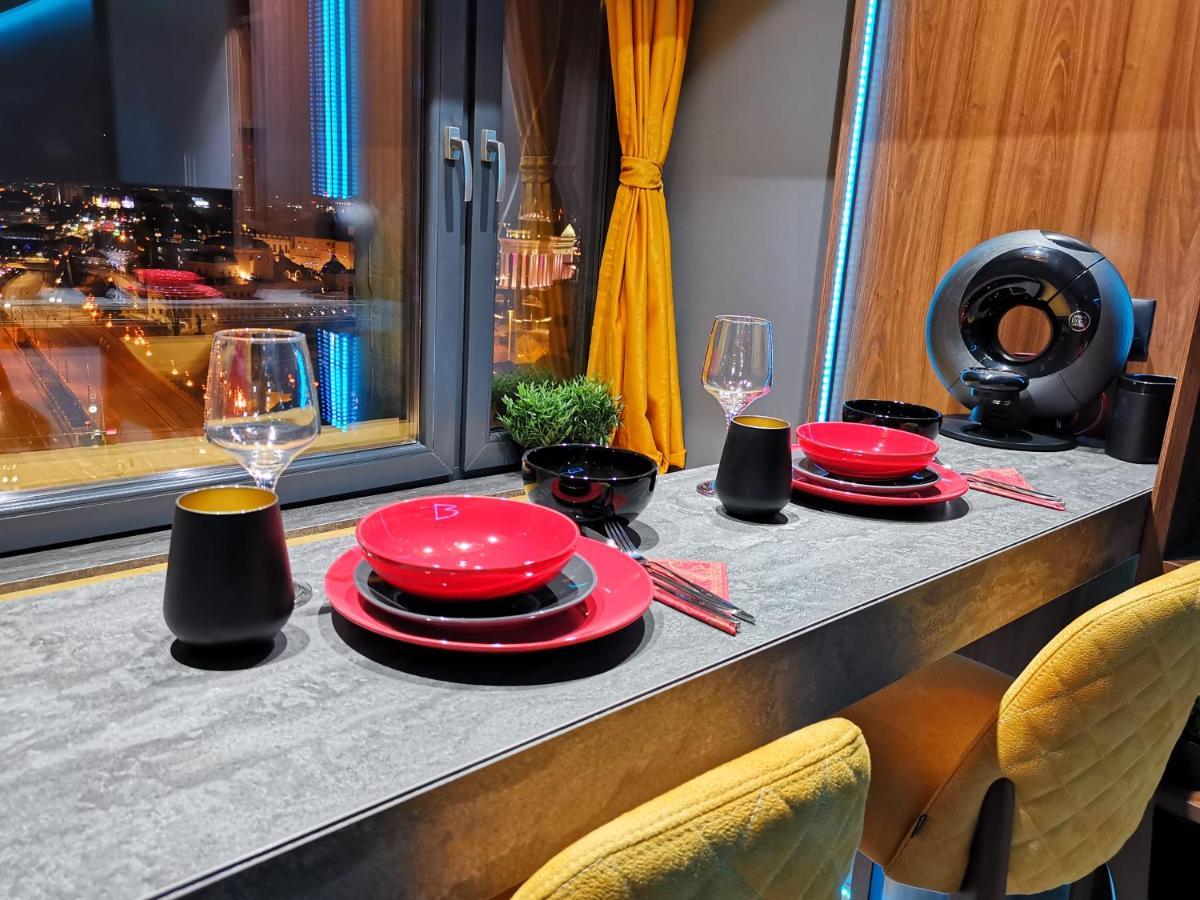 Pentlux - Spa Penthouse In The Heart Of סקופיה מראה חיצוני תמונה