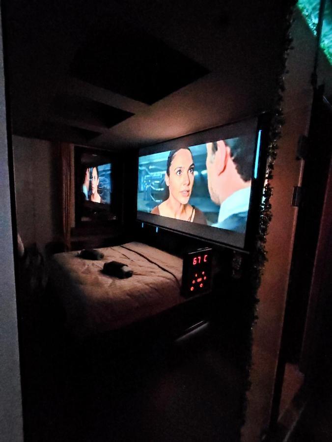 Pentlux - Spa Penthouse In The Heart Of סקופיה מראה חיצוני תמונה