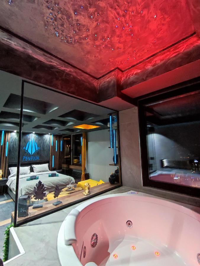 Pentlux - Spa Penthouse In The Heart Of סקופיה מראה חיצוני תמונה